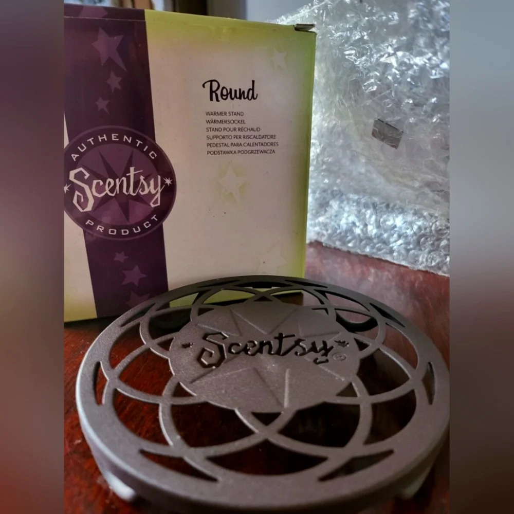 Scentsy Warmer Stand New In Box